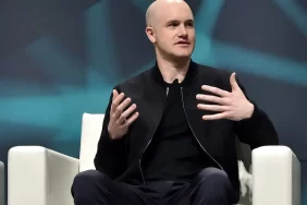 Coinbase CEO'su Brian Armstrong, SEC'i "Pickleball oyunundaki futbol hakemlerine" Benzetti