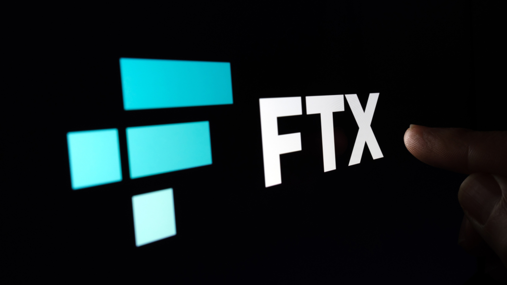 FTX, Borsanın Eski Yöneticilerine 1 Milyar Dolardan Fazla Fonu Geri Almak İçin Dava Açtı